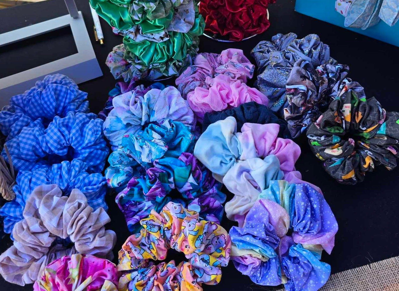 XL Scrunchies